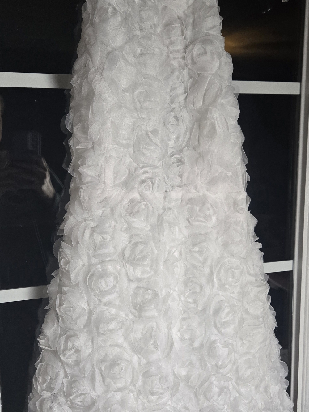 RIHOAS White Floral Rose Appliqué Formal Dress